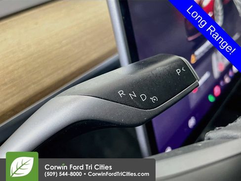 Used 2022 Tesla Model 3 Long Range AWD/4WD image 10