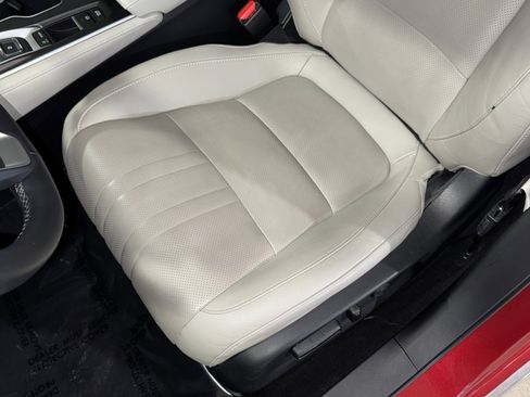 Used 2019 Honda Accord Touring image 33