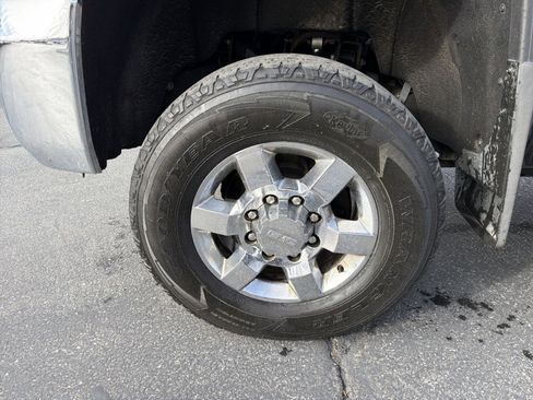 Used 2019 GMC Sierra 3500 SLT w/ Duramax Plus Package image 16