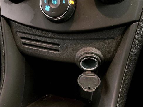 Used 2016 Chevrolet Trax LS image 31