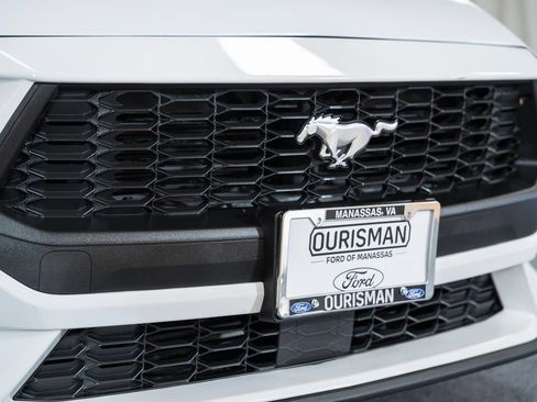 Used 2024 Ford Mustang Premium RWD image 8