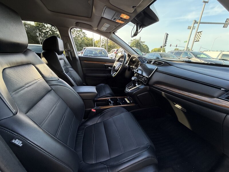 Used 2021 Honda CR-V Touring image 12