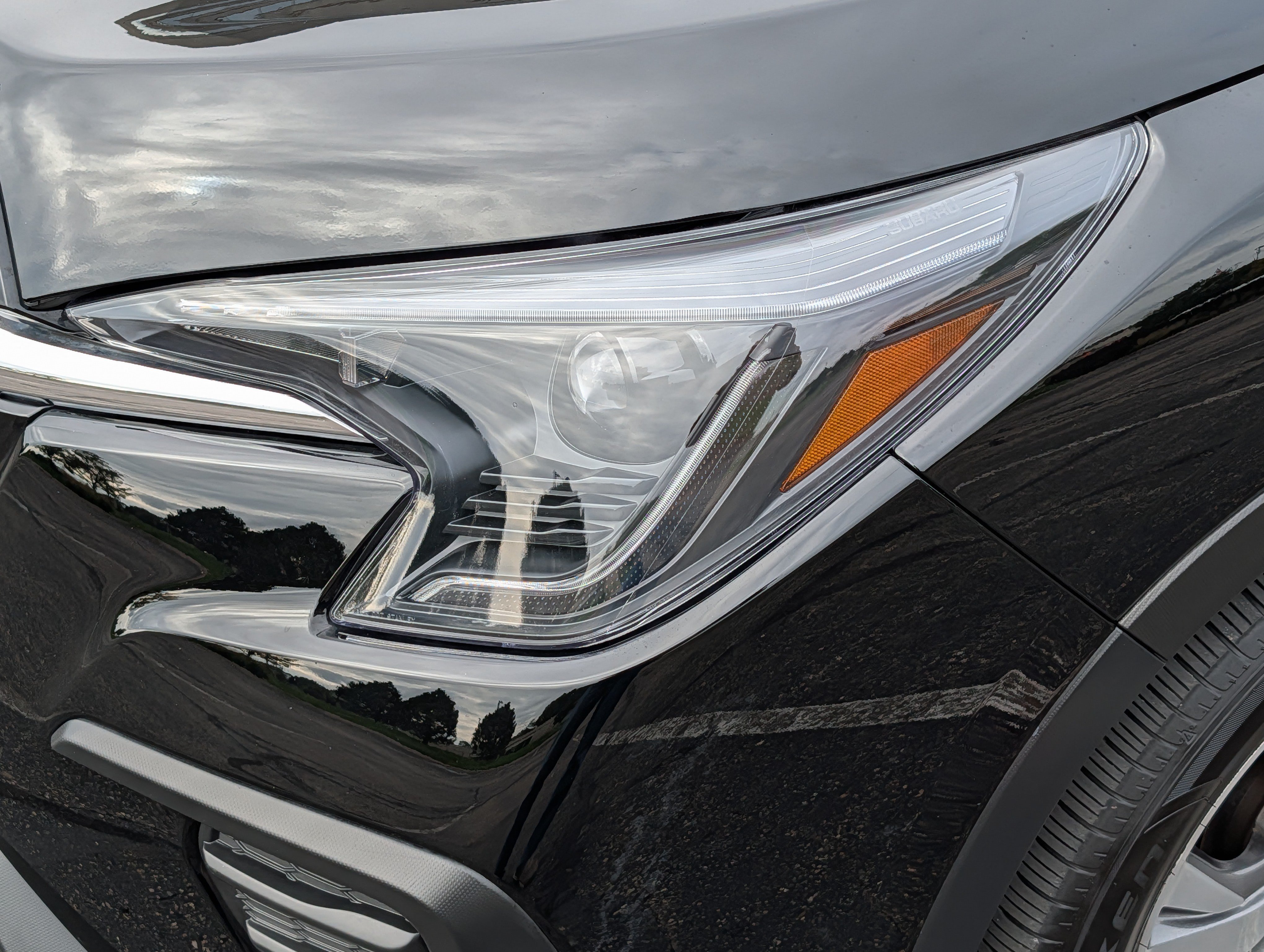 Used 2025 Subaru Ascent Premium AWD/4WD image 16