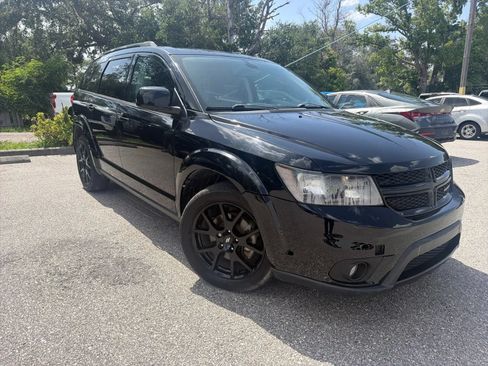 Used 2019 Dodge Journey SE w/ Premium Group FWD image 6