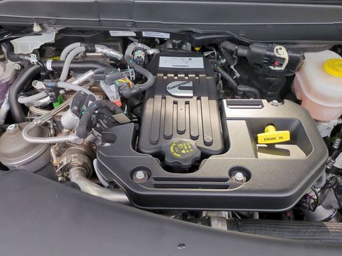 Used 2025 RAM 2500 Big Horn image 15