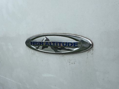Used 2016 Jeep Compass High Altitude AWD/4WD image 4