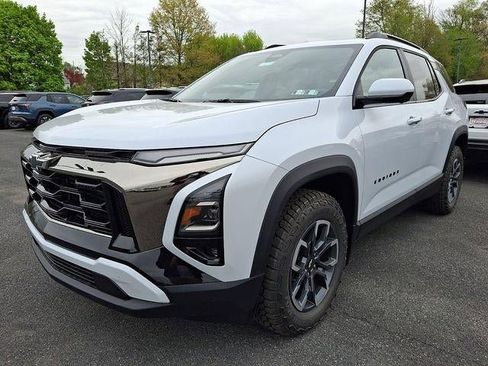 New 2026 Chevrolet Equinox ACTIV AWD/4WD image 3