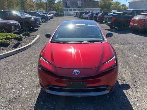 Used 2023 Toyota Prius Limited image 3