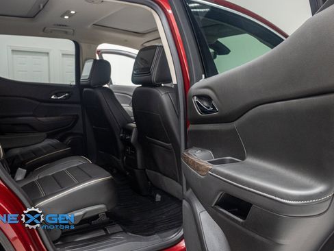 Used 2020 GMC Acadia Denali w/ Denali Ultimate Package image 32