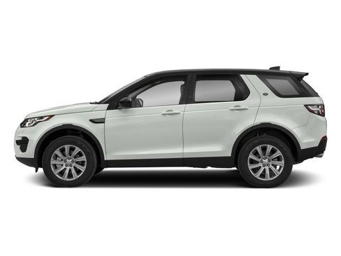 Used 2018 Land Rover Discovery Sport SE image 3