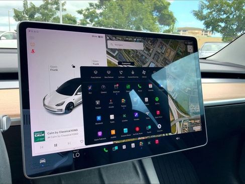 Used 2022 Tesla Model 3 Long Range image 34