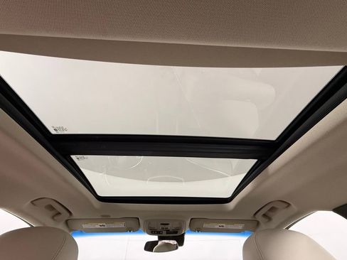 Used 2016 Cadillac XTS Luxury w/ Driver Awareness Package FWD image 3