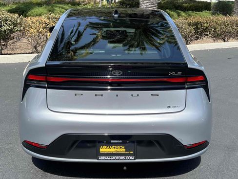 Used 2024 Toyota Prius XLE image 54