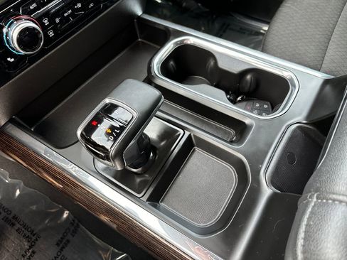 Used 2024 GMC Sierra 1500 Elevation w/ LPO, Elevation Black Package image 21