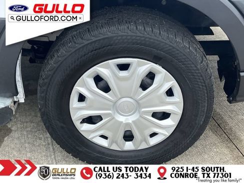 Used 2025 Ford Transit 250 Low Roof w/ Exterior Upgrade Package RWD image 27