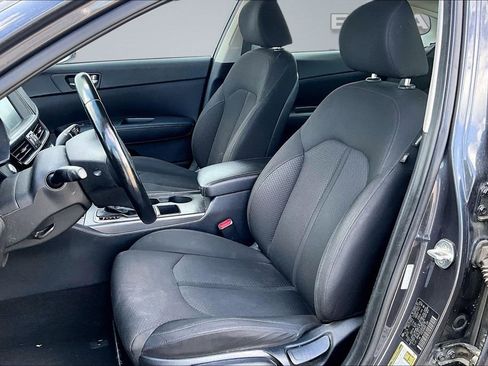 Used 2017 Kia Optima Premium FWD image 19