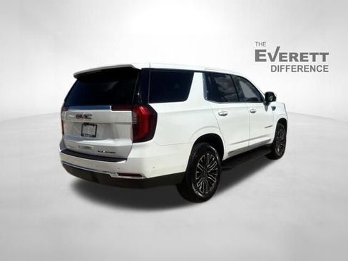Used 2025 GMC Yukon Elevation w/ LPO, Floor Liner Package RWD image 7