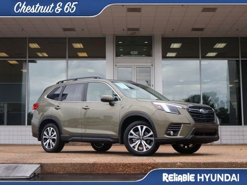 Used 2022 Subaru Forester Limited w/ Popular Package #3 AWD/4WD image 2