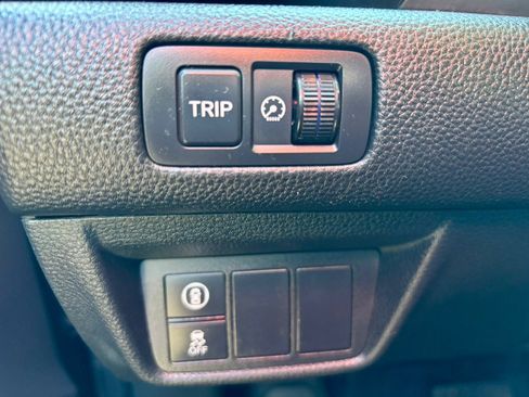 Used 2018 Honda Accord LX image 26