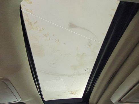 Used 2019 Honda Odyssey Elite image 25