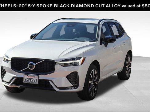 Used 2024 Volvo XC60 B5 Plus w/ Protection Package Premier AWD/4WD image 3