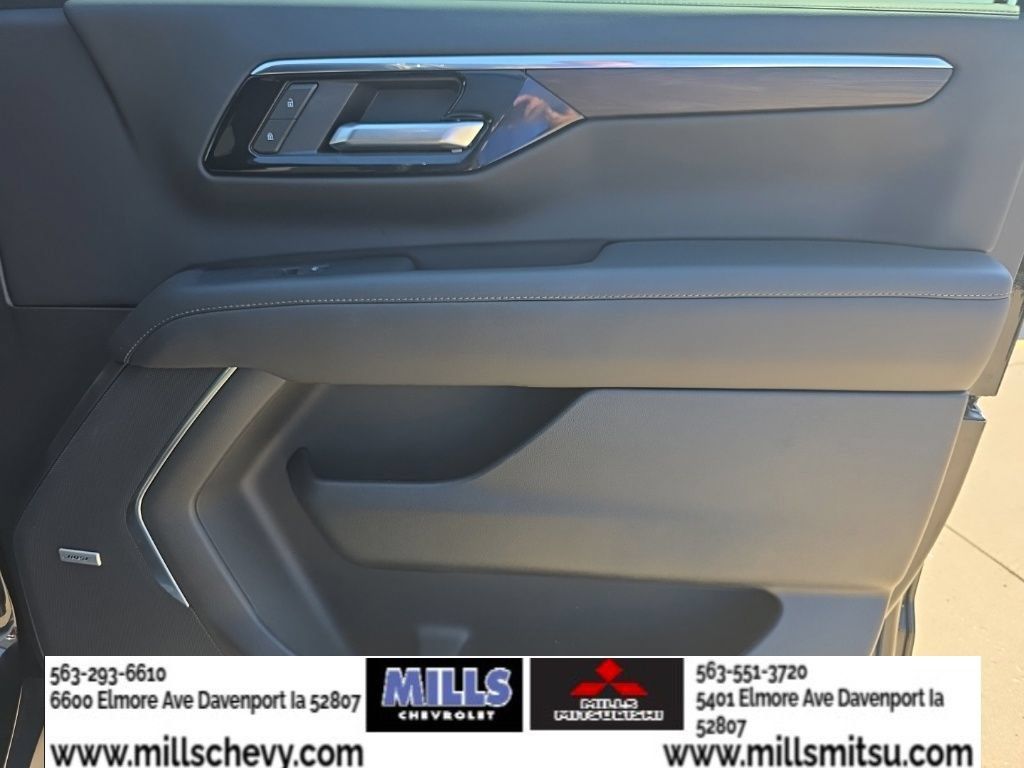 Used 2025 Chevrolet Tahoe Z71 w/ Z71 Off-Road Package AWD/4WD image 24