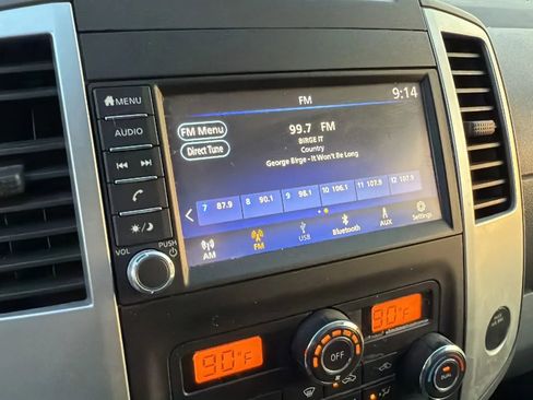 Used 2021 Nissan Frontier SV w/ Midnight Edition Floor Mats image 19