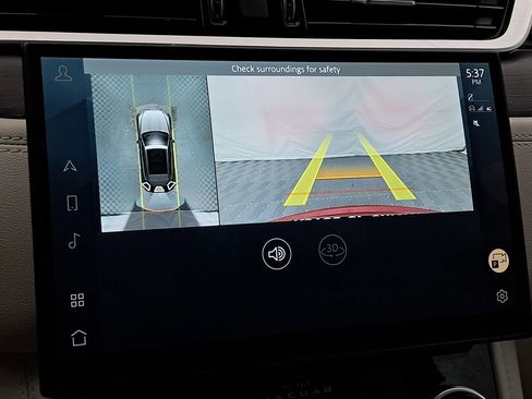 Used 2021 Jaguar F-PACE S image 35