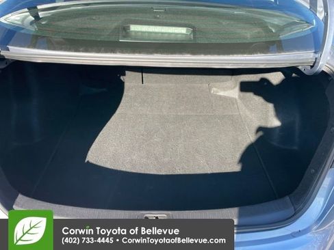 Used 2024 Toyota Corolla LE image 21