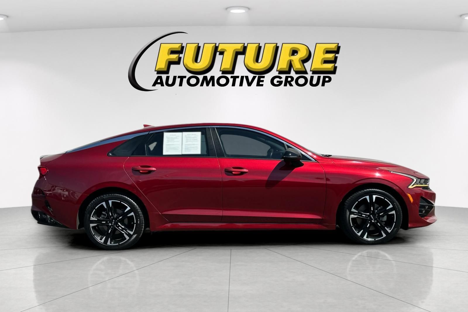 Certified 2024 Kia K5 GT-Line w/ GT-Line Premium Package FWD image 3