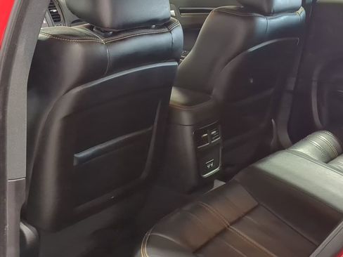 Used 2017 Chrysler 300 S image 33