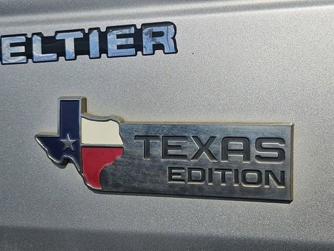 Used 2013 Ford F150 XLT w/ XLT Chrome Pkg image 14