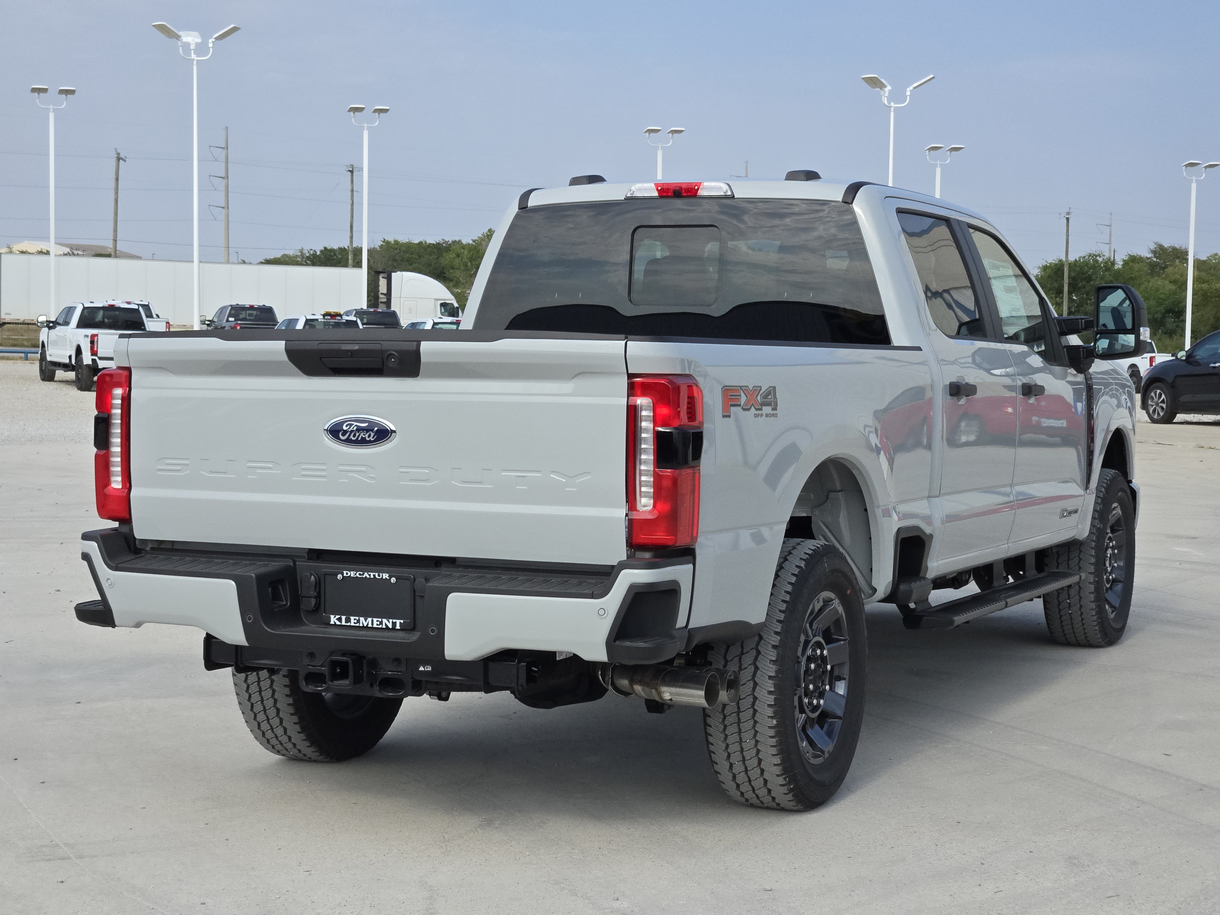 New 2026 Ford F250 XL w/ STX Appearance Package AWD/4WD image 4
