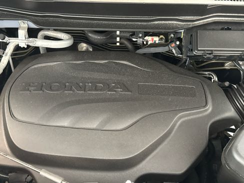 Used 2024 Honda Passport TrailSport image 21