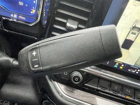 Certified 2025 Chevrolet Silverado 2500 LTZ w/ LTZ Plus Package image 26