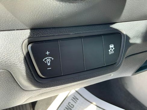 Used 2024 Kia Forte LXS image 27