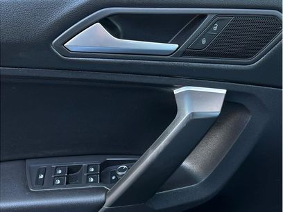 Used 2021 Volkswagen Tiguan SE