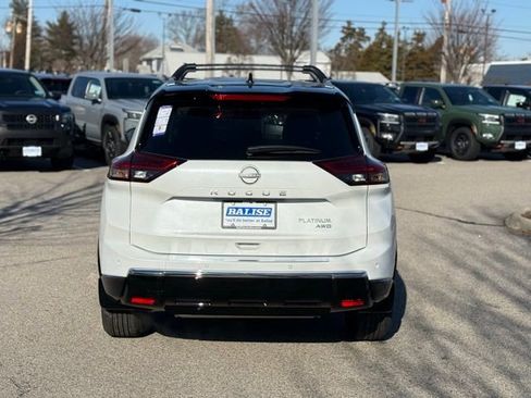 New 2026 Nissan Rogue Platinum w/ Platinum Premium Package image 6