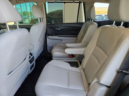 Used 2022 Honda Pilot Elite image 14