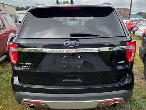 Used 2017 Ford Explorer Limited AWD/4WD image 3