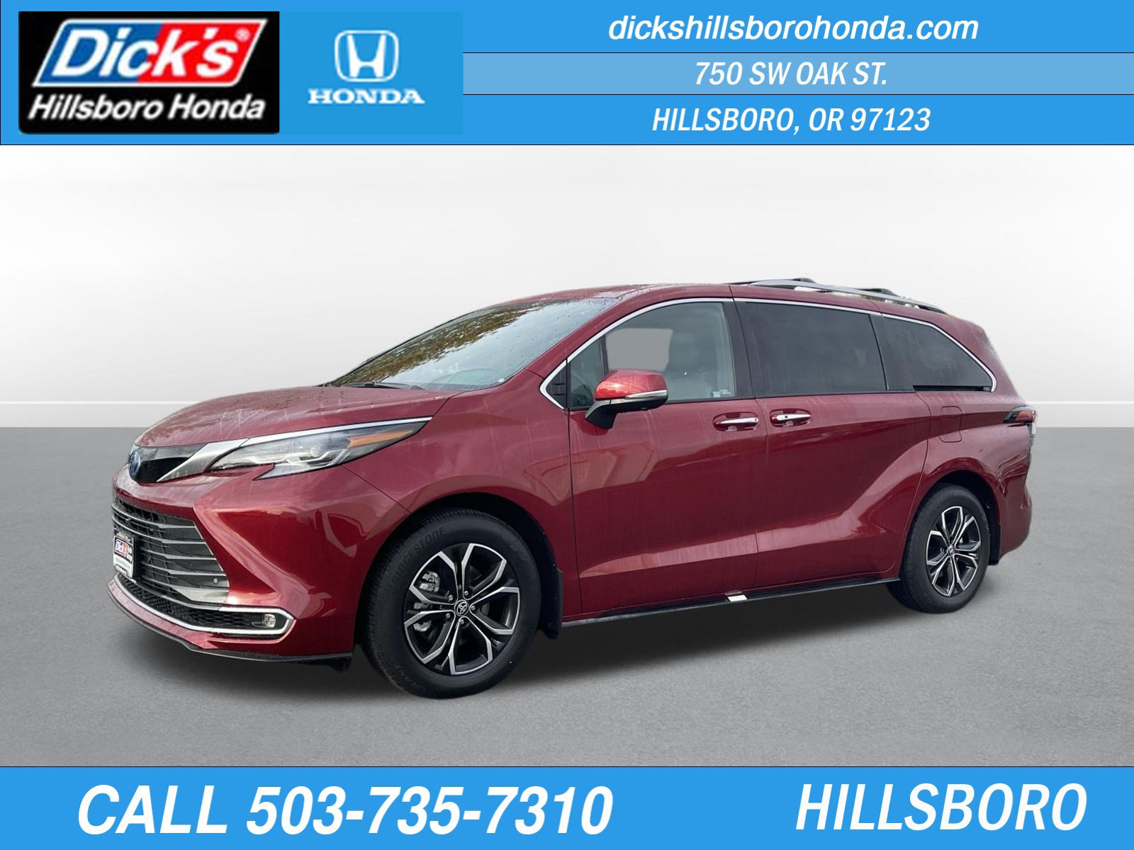 Used 2025 Toyota Sienna Platinum AWD/4WD 360° Tour
