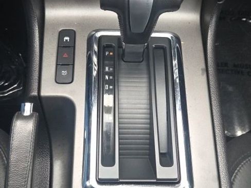 Used 2011 Ford Mustang GT Premium w/ 401A Rapid Spec Order Code image 28