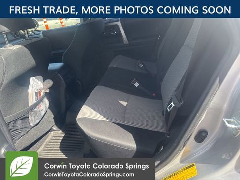 Used 2018 Toyota 4Runner SR5 w/ Wilderness Package image 9