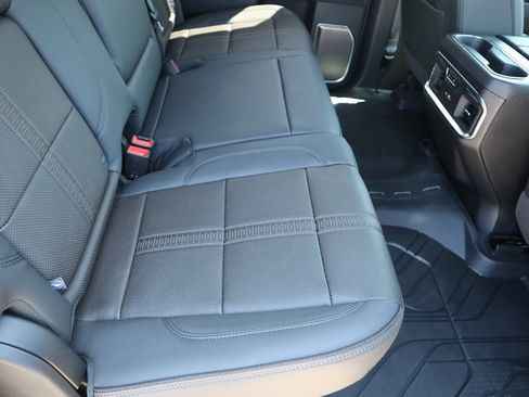 New 2026 Chevrolet Silverado 1500 High Country image 15