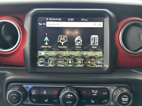 Used 2020 Jeep Gladiator Rubicon AWD/4WD image 21