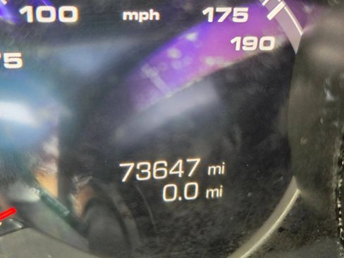 Used 2020 Porsche Panamera RWD image 25