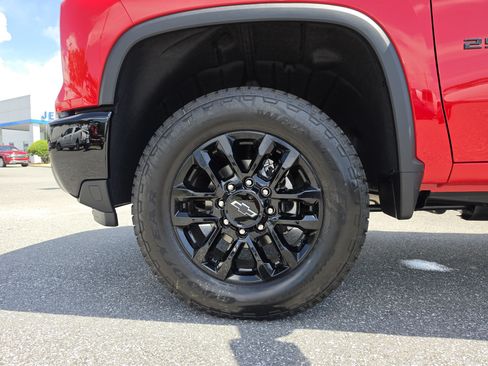 New 2026 Chevrolet Silverado 2500 Custom w/ Custom Convenience Package AWD/4WD image 37
