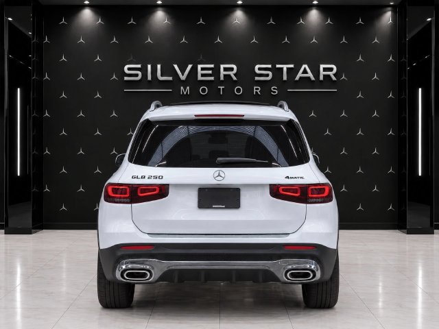 Certified 2022 Mercedes-Benz GLB 250 4MATIC image 6