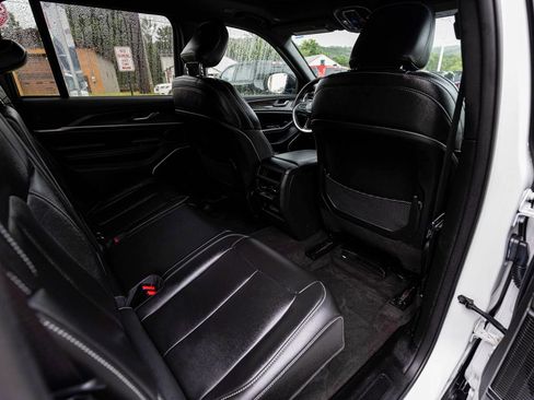 Used 2024 Jeep Grand Cherokee Limited 4xe AWD/4WD image 26
