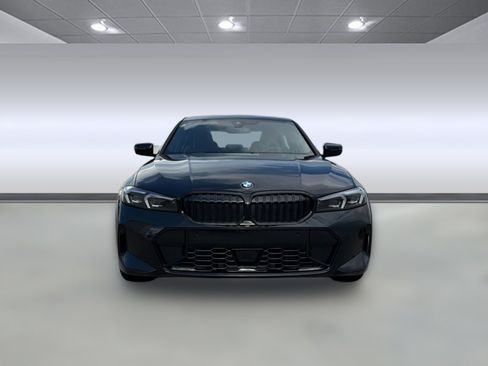New 2026 BMW 330i Sedan w/ M Sport Package RWD image 6